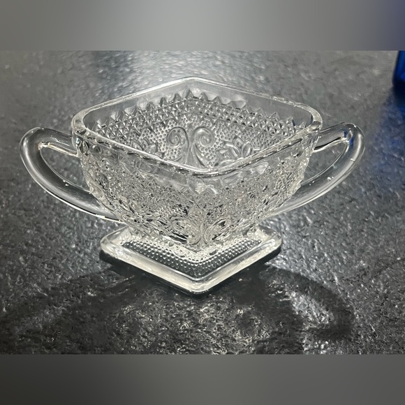 Indiana Glass Vintage Cream and Sugar set Sandwich glass Diamond Shape. - Picture 1 of 4